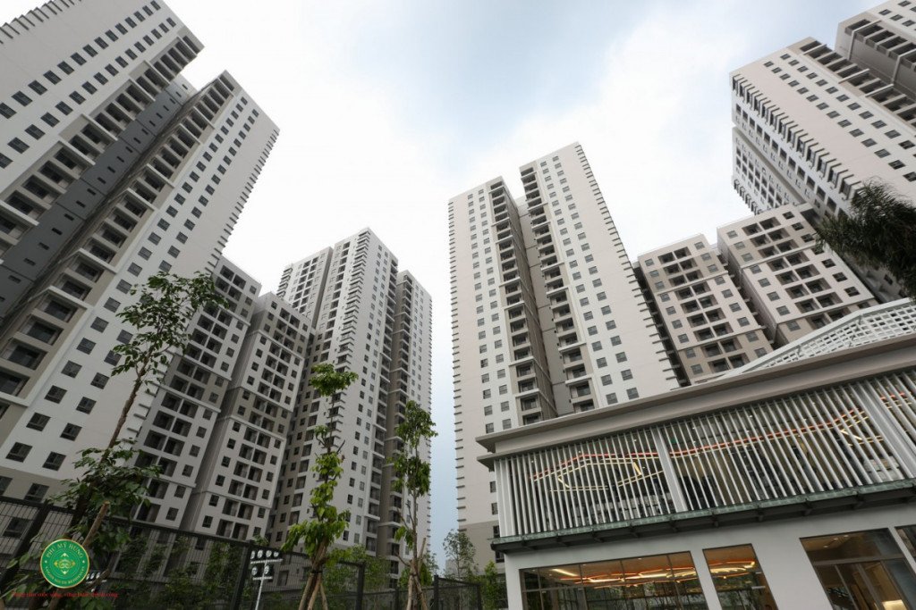 Bán gấp căn hộ chung cư Saigon South Residences,PMH.71m2, 2PN, lầu cao view thoáng mát. giá 2.5 tỷ. lh: 0838232723 gặp Đảng.