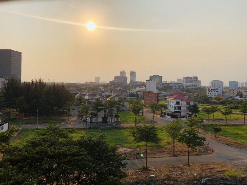 Bán CH Sky Garden 3. View Hồ Bơi Cực Đẹp DT 74m2 Giá 2,9 Tỷ. LH 0906 879 489 Trinh