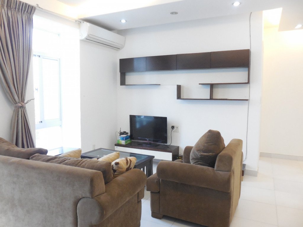 Cho Thuê CH Sky Garden 3. DT 70m2 Nhà Đẹp Giá rẻ 650 USD. LH 0906 879 489 Trinh