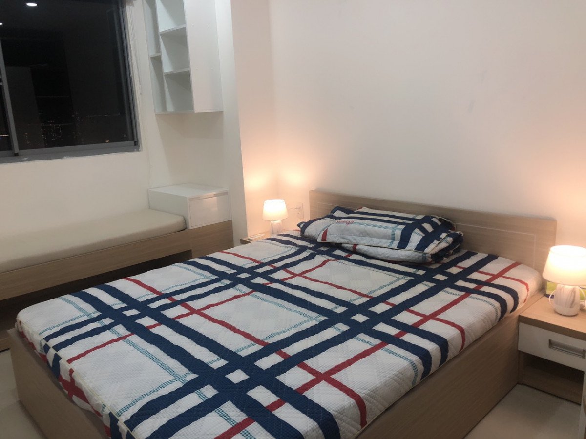 ban-can-ho-chung-cu-Green-Valley (9)