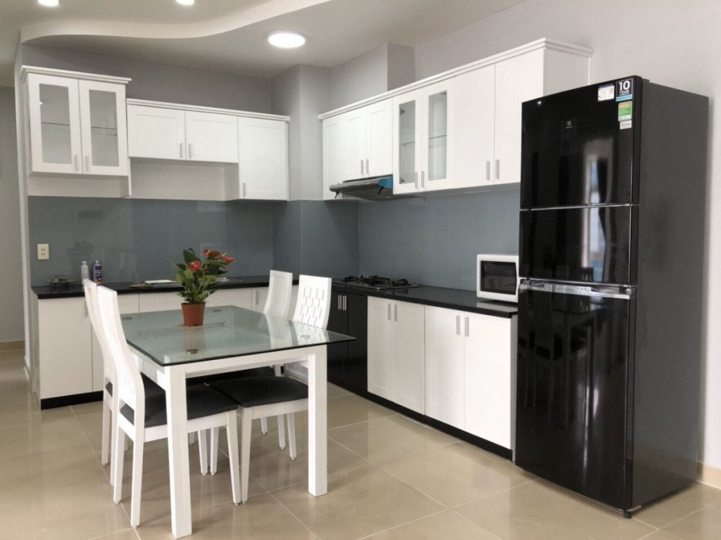 Bán căn hộ Sky Garden 1, 88m2, 3pn, nhà mới 100% đang cho thuê 20tr/tháng bán 2.9 tỷ LH: 0903 684 588