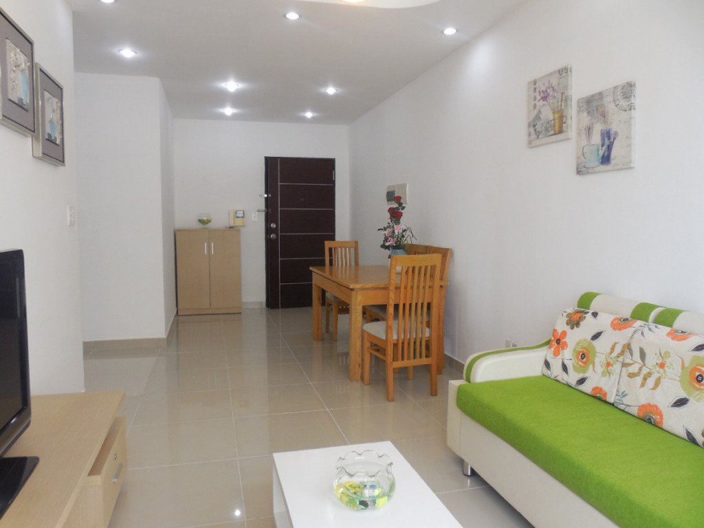 Cho Thuê CH Sky Garden 3. Căn Góc 72m2 Nhà Đẹp 3 Phòng. Giá 730 USD. LH 0906 879 489 Trinh