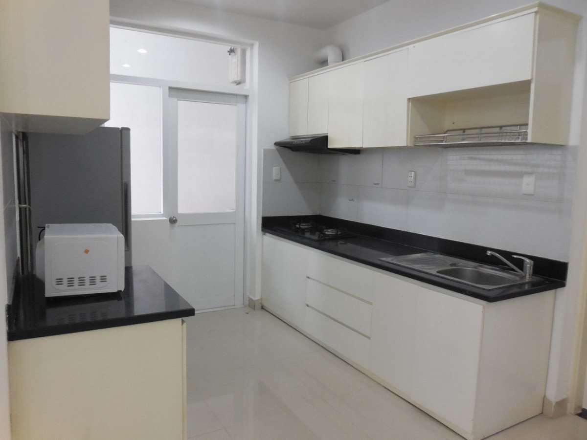 ban-can-ho-sky-garden (7)