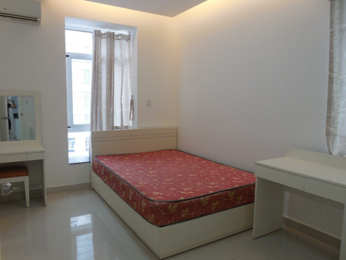 ban-can-ho-sky-garden (8)