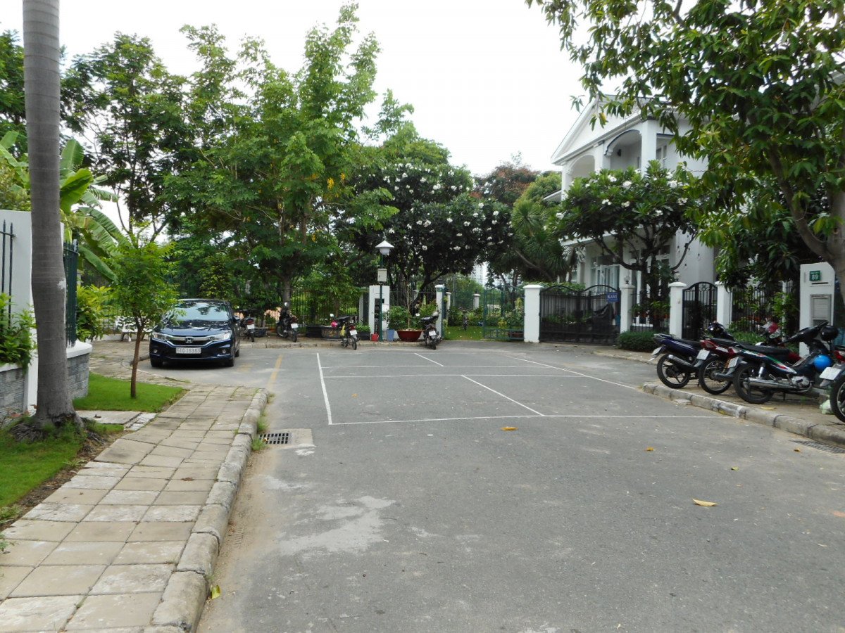 cho-thue-biet-thu-phu-my-hung-khu-hung-thai-2 (3)