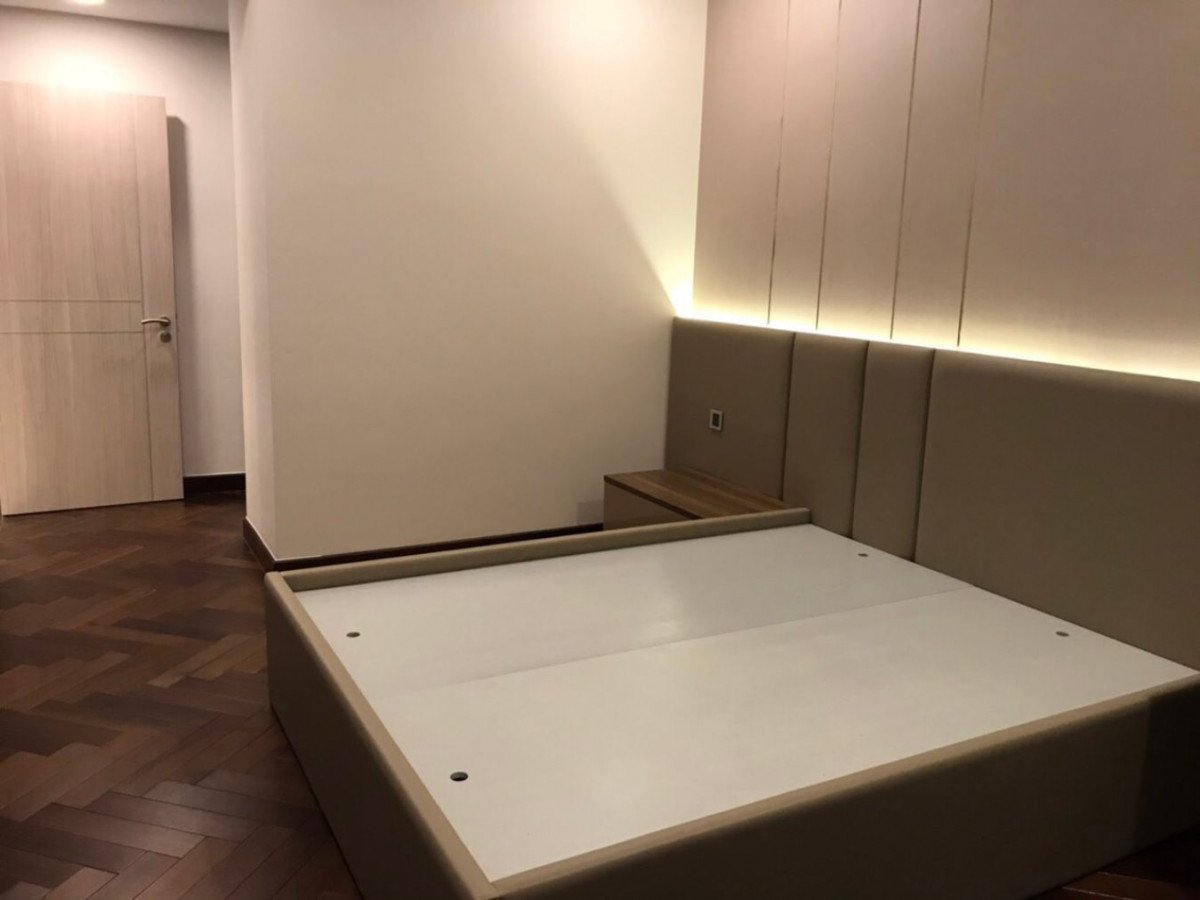 cho-thuê-căn-hộ-chung-cư-midtown-the-grande-m5 (2)