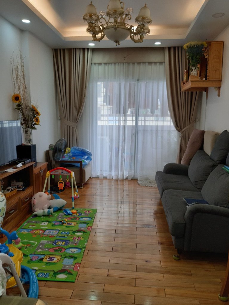 Cần bán gấp căn hộ Era Town PMH, quận 7, tp HCM. Diện tích 97m2, 3PN, giá 2,2 tỷ. LH 0946 23 27 23 Đông