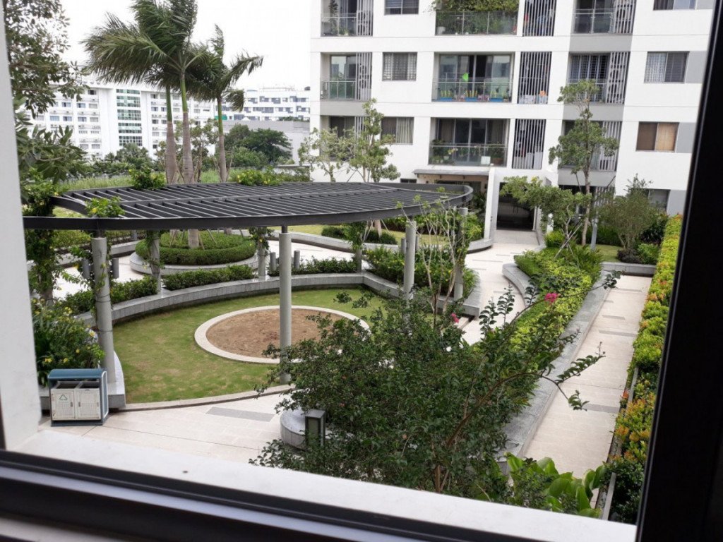 Bán rẻ căn hộ Green Valley PMH, dt 120m2, căn góc, lầu thấp view sân golf, nhà đẹp lung linh, giá đầu tư chỉ 5.6 tỷ