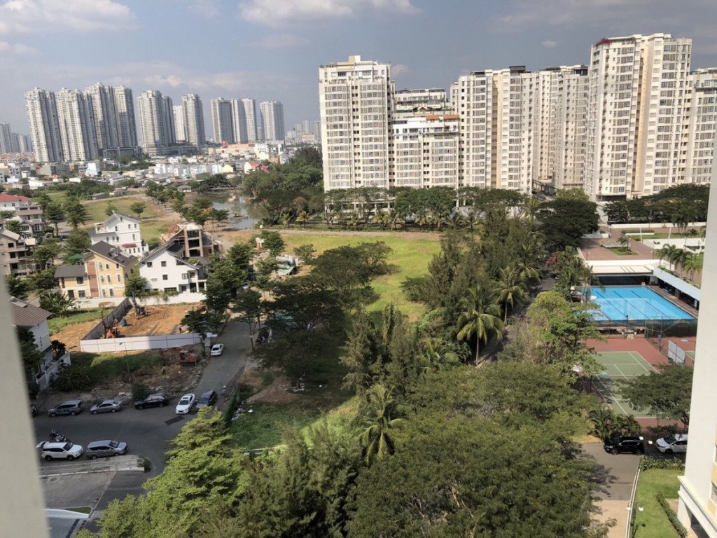 Kẹt tiền cần bán nhanh căn hộ Sky Garden 2, 71m2 nhà đẹp lầu cao view hồ bơi giá 2.450 tỷ LH: 0903 684 588