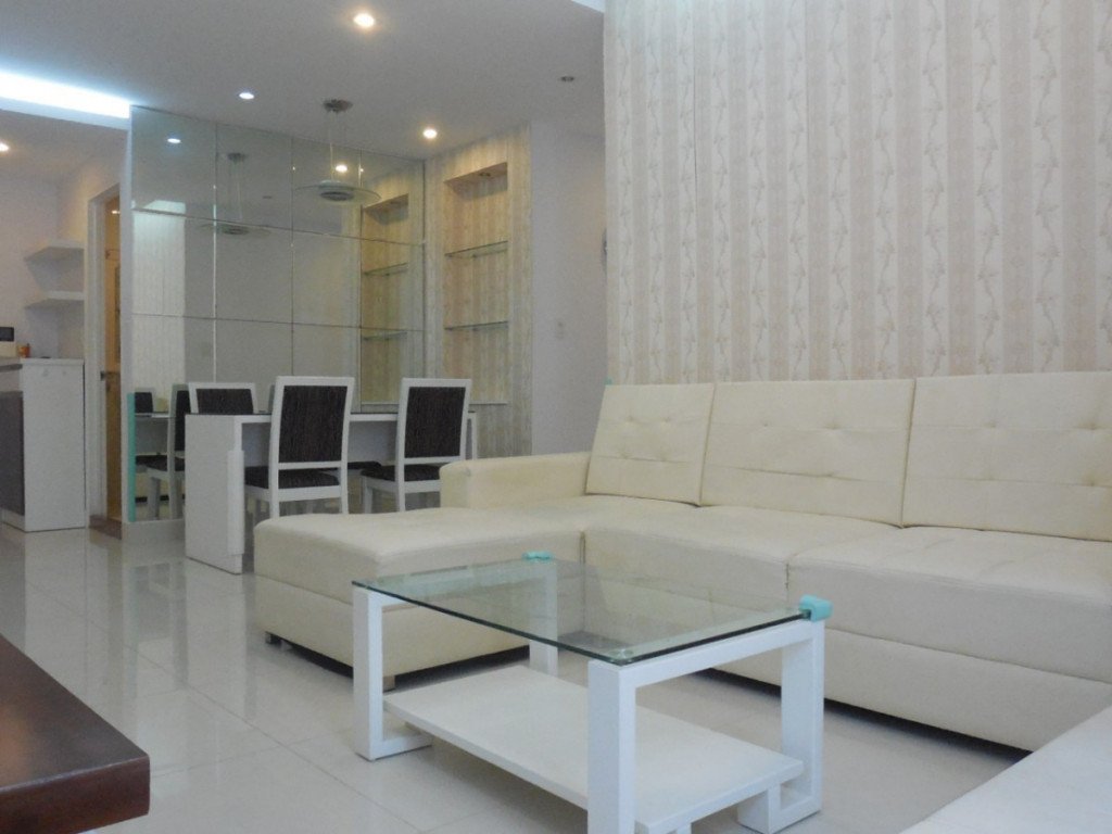 Cho Thuê CH Sky Garden 3. DT 70m2 Nhà Đẹp Tone Trắng Giá 720 USD. LH 0906 879 489 Trinh