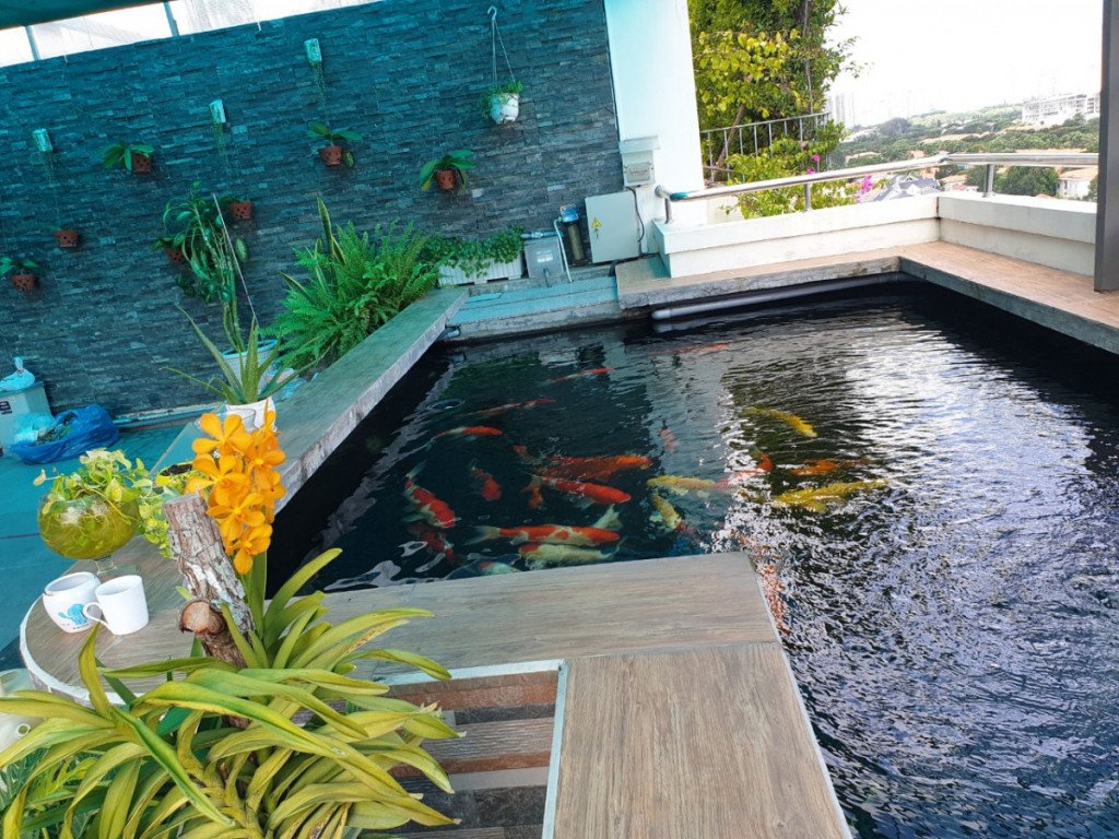 Bán nhanh căn penthouse Mỹ Khánh 4, dt 370m2, nhà đẹp lung linh, chỉ 8.5 tỷ. LH 0902427307