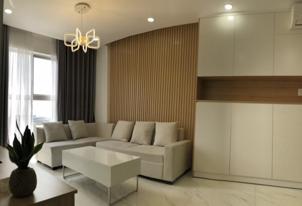 Cho thuê gấp căn hộ chung cư Scenic Valley 2, diện tích 77m2, giá 950usd/tháng, liên hệ: 0902 894 889.