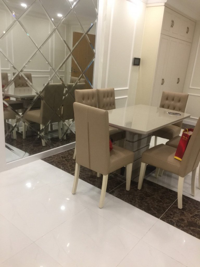 Cho thuê căn hộ chung cư Scenic Valley 2, 77m2, giá 950usd/tháng, liên hệ: 0902 894 889.