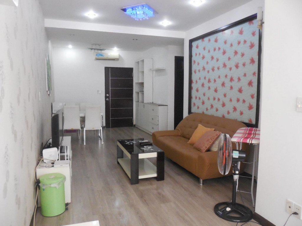 Cho Thuê CH Sky Garden 3. DT 56m2 Nhà Đẹp Lầu Cao Giá 600 USD. LH 0906 879 489 Trinh