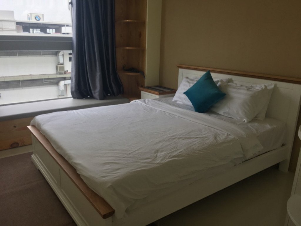 Cho thuê căn hộ chung cư Scenic Valley 1, diện tích 71m2, giá 900usd/tháng, liên hệ: 0902 894 889.