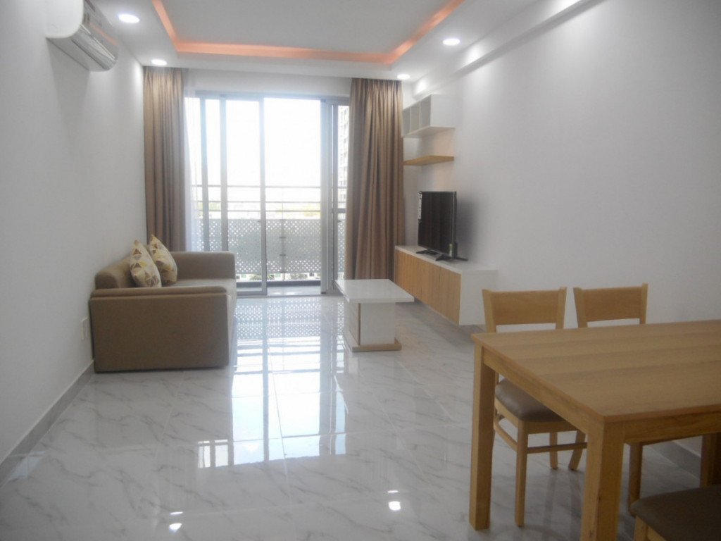 Cho thuê căn hộ chung cư Scenic 1, diện tích 80m2, giá 1000usd/tháng, liên hệ: 0902 894 889.