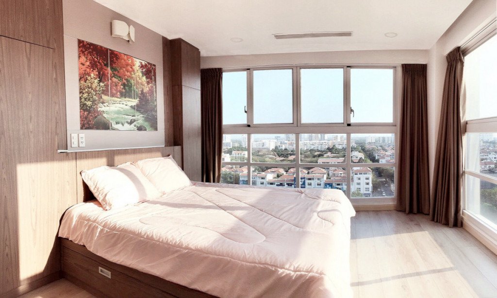 Bán căn hộ Happy Valley, 135m2, lầu cao, giá: 6,3 tỷ