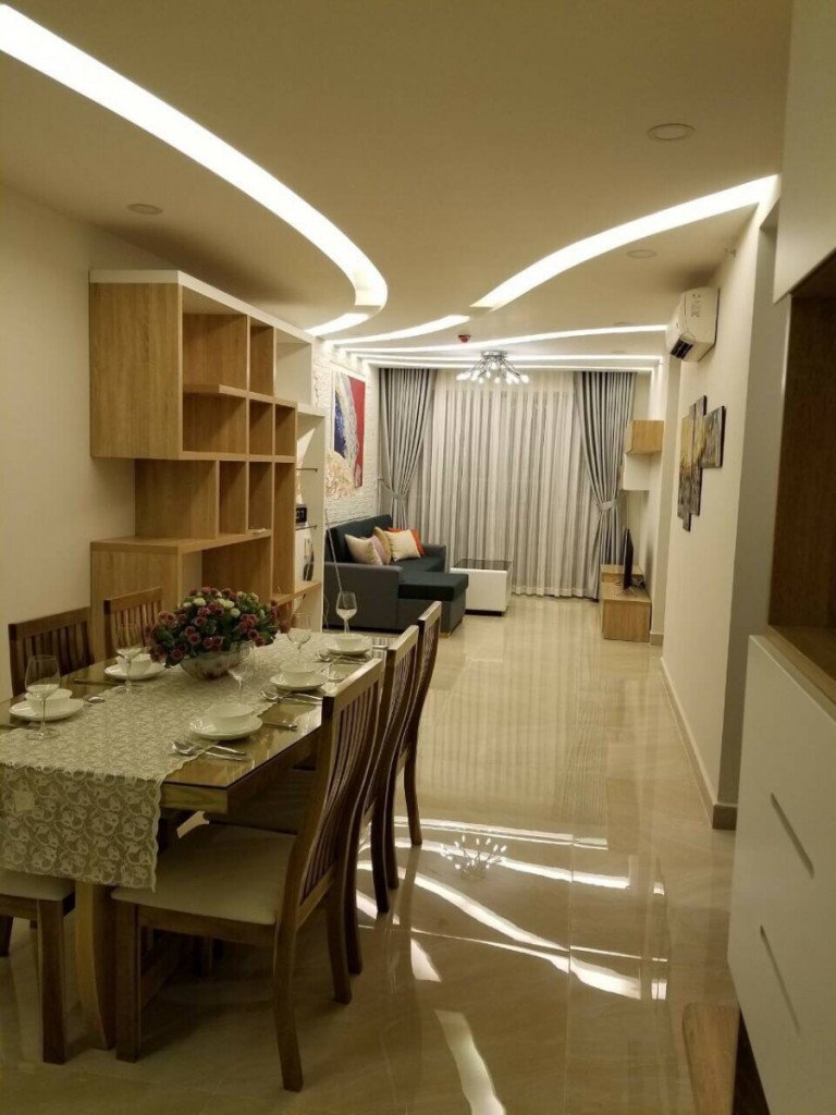 Cần cho thuê nhanh căn hộ chung cư Scenic Valley, Phú Mỹ Hưng, quận 7. 80m2 view hồ bơi.