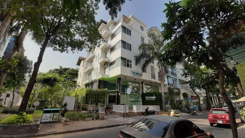 Cho thuê nhà kinh doanh căn hộ dịch vụ tại khu Hưng Phước, căn góc công viên, giá: 9000usd/tháng