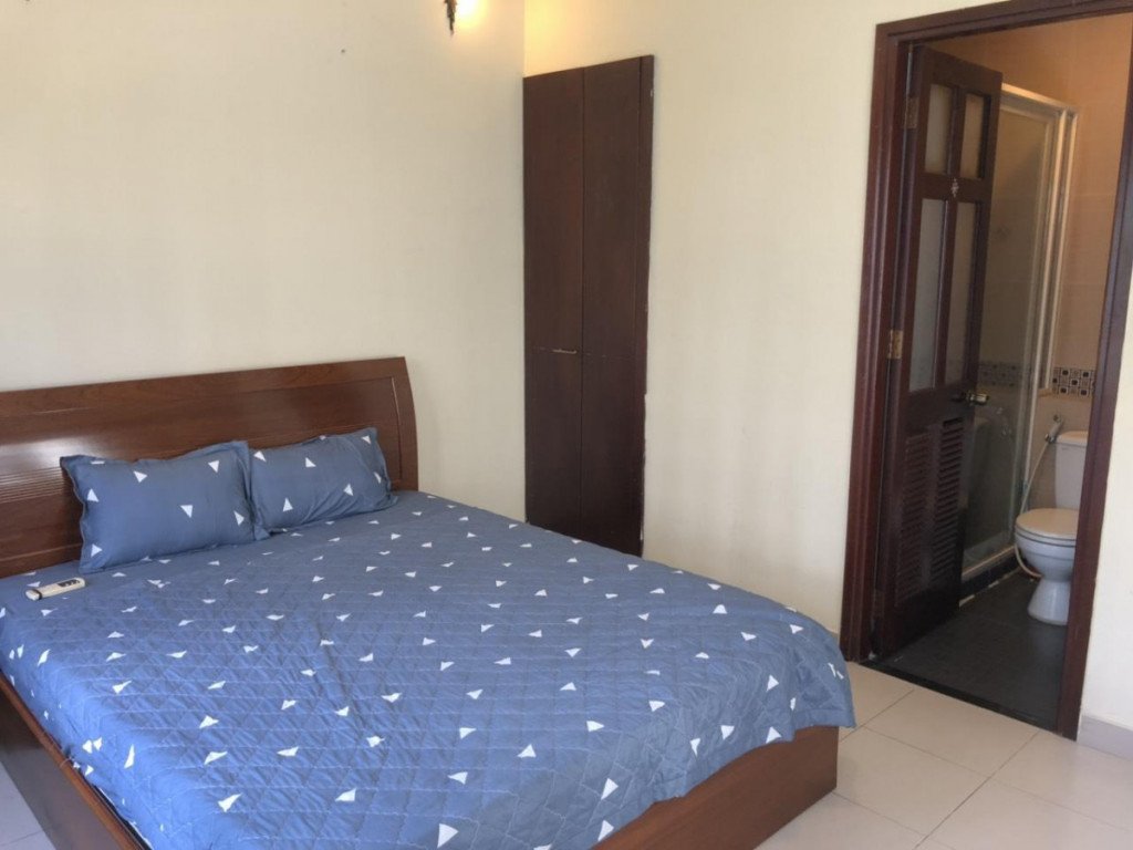 Bán nhanh biệt thự song lập đường Nguyễn Văn Linh Q7, dt 493m2, chỉ 43 tỷ. LH 0902427307