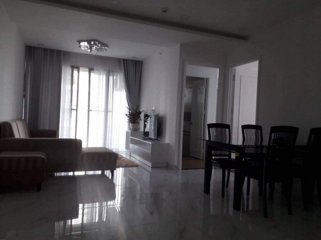 Cho thuê căn hộ chung cư Scenic Valley 1, diện tích 77m2, giá 900usd/tháng, liên hệ: 0902 894 889.