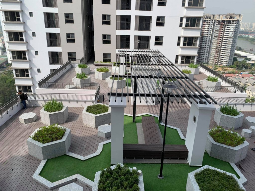 Thu vốn căn hộ SaiSon South Residences, 104m2, view nội khu, giá 3.7 tỷ, liên hệ: 0902 894 889.