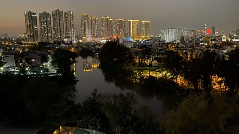 Bán Nhanh CH Sky Garden 3. DT 85m2 View Betexco-Landmark 81. Giá 3,3 Tỷ. LH 0906 879 489 Trinh