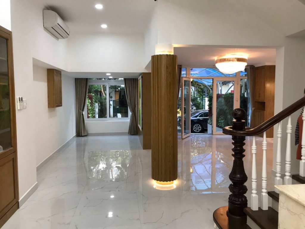 Bán gấp nhà biệt thự Hưng Thái 1, Phú Mỹ Hưng, nhà cực đẹp, giá: 21,4 tỷ