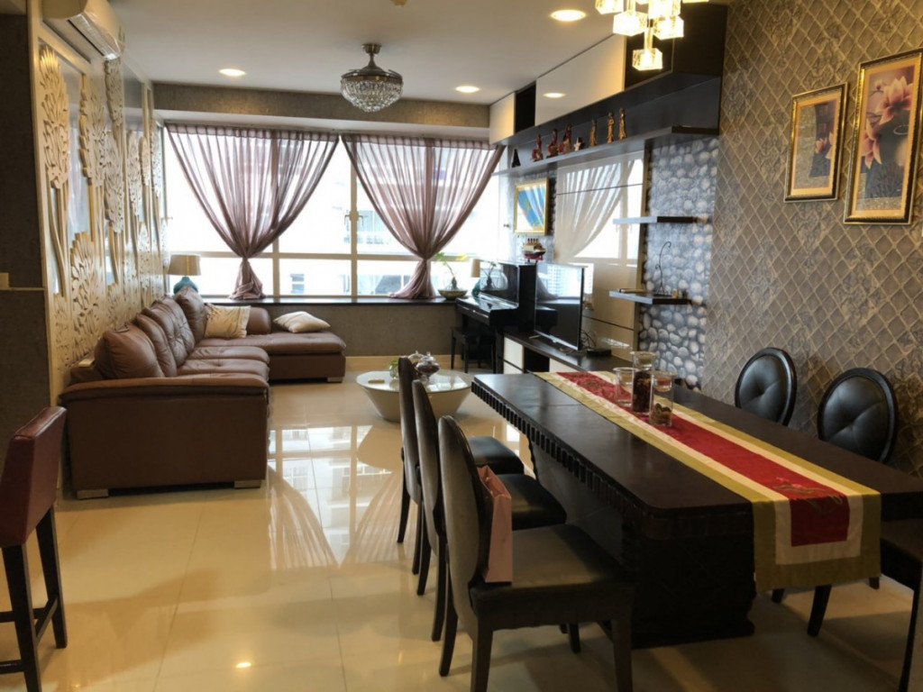 Bán gấp căn hộ Sunrise City, đường Nguyễn Hữu Thọ, Quận 7, 162m2, lầu cao, giá: 7,1 tỷ