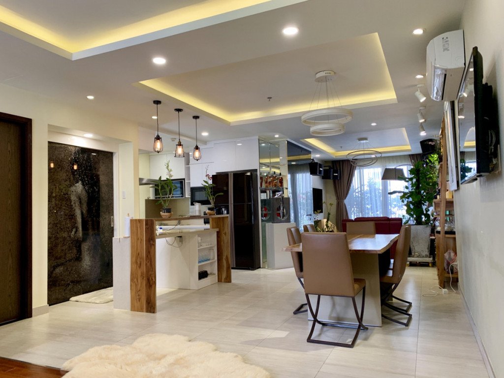 Bán rẻ siêu phẩm căn hộ Scenic Valley PMH, 3pn, căn góc, nhà rất đẹp, chỉ 5.6 tỷ. LH 0902427307