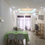 8d859c5c864676182f579