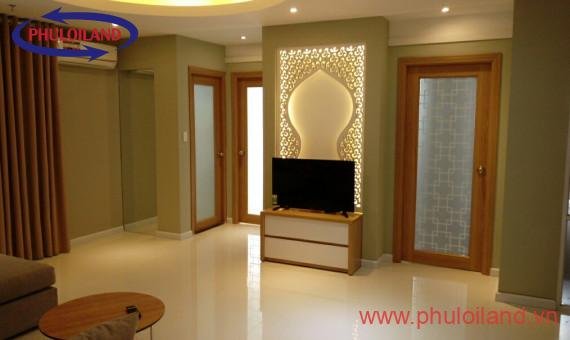 Căn hộ chung cư Scenic Valley 1, tầng đẹp, view nhìn trực diện hồ bơi, 80m2, giá 4.6 tỷ, liên hệ: 0902 894 889 Ms Phượng.