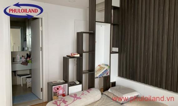 Cần bán GREEN VALLEY PMH quận 7.Dtich 115m2 3PN.Nhà đẹp nt dính tường,view sân golf hồ bơi,tầng cao.Giá 5,9tỷbao phí TL.0909733696 Thuỷ Tiên