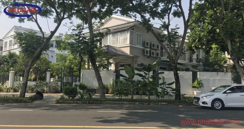 Bán biệt thự đơn lập Hưng Thái 1, mặt tiền đường Nguyễn Đổng Chi, Quận 7