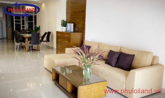 Bán gấp căn hộ Riverside Residence, căn góc view đường số 19 và sông