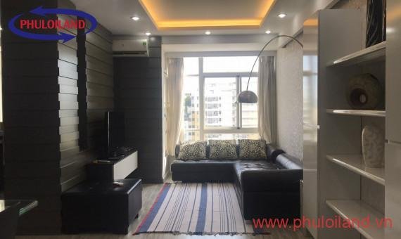 Bán nhanh căn hộ Sky Garden 3. DT 70m2 View Hồ Bơi Siêu Đẹp. Nội Thất Cao cấp. Giá 2,890 Tỷ. LH 0906 879 489 Trinh