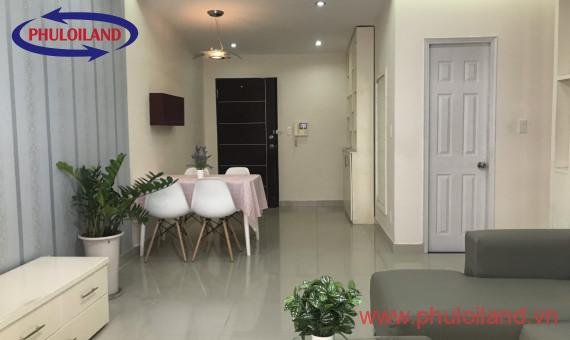 Bán nhanh căn hộ Sky Garden 3. DT 70m2 lầu cao view biệt thự, Đủ Nội Thất. Giá 2,650 Tỷ (TL). LH 0906 879 489 Trinh