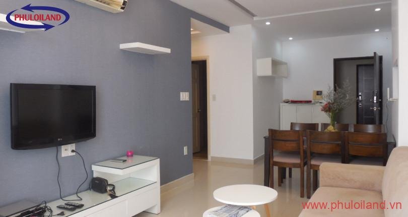 Bán căn hộ Sky garden 3. Căn góc 72m2 View Trực diện hồ bơi rất đẹp. Giá 2,950 Tỷ. LH 0906 879 489 Trinh