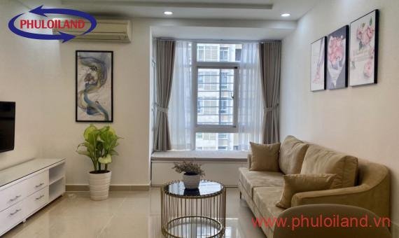 Bán nhanh căn hộ Sky garden 3. DT 70m2 Nội Thất mới lầu cao. Giá 2,740 Tỷ. LH 0906 879 489 Trinh