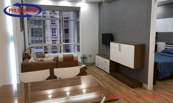 Cần bán căn hộ Sky Garden 3. DT 68m2 Nhà Đẹp- Đầy đủ nội thất. Giá 2,750 Tỷ. LH 0906 879 489 Trinh