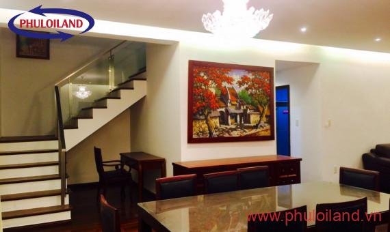 Bán PENTHOUSE MIDTOWN PMH quân7.Dtich 250m2 4PN View sông ,tầng trung số đẹp full ntcc.Giá 24tỷ bao phí.0909733696 Thuỷ Tiên