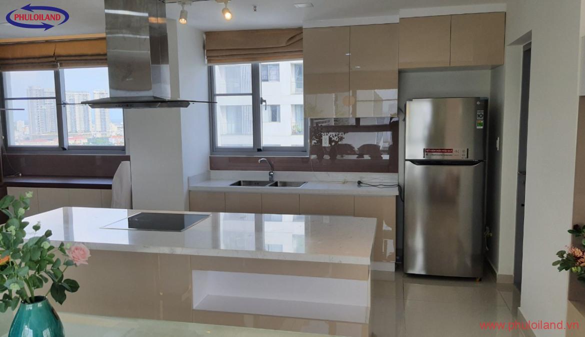 z2069625346775 57d94f37e52664a875bc6f5be639097d 1170x675 - Bán rẻ căn Penthouse Green Valley dt 158m2, có sân vườn rộng, nhà và view rất đẹp, chỉ 8 tỷ, LH 0902427307