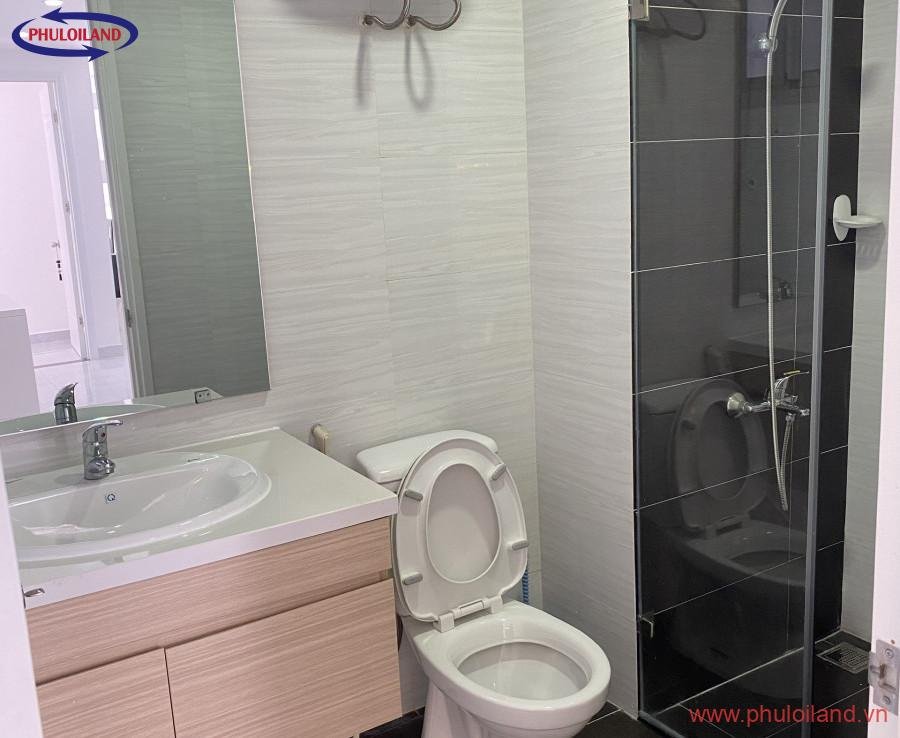 z2254002143074 a9c5c6ff043f27d554b017e426c68cef 900x738 - Bán rẻ căn hộ Scenic Valley, DT 77m2, căn góc, lầu cao, nhà đẹp lung linh hướng đông nam. chỉ 4.2 tỷ. LH 0902427307