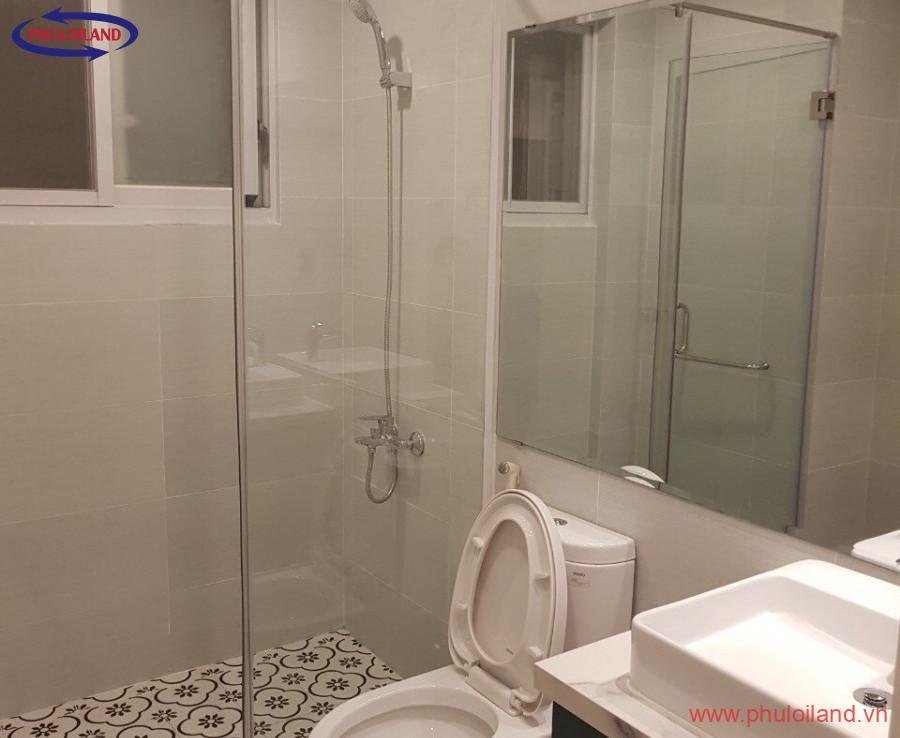 z2255623277969 649075e6f7ac5064900531e67d86aaaa 900x738 - Bán gấp căn hộ Happy Valley dt 135m2, lầu cao vút, nhà đẹp lung linh, view cực đỉnh, chỉ 6.2 tỷ. LH 0902427307