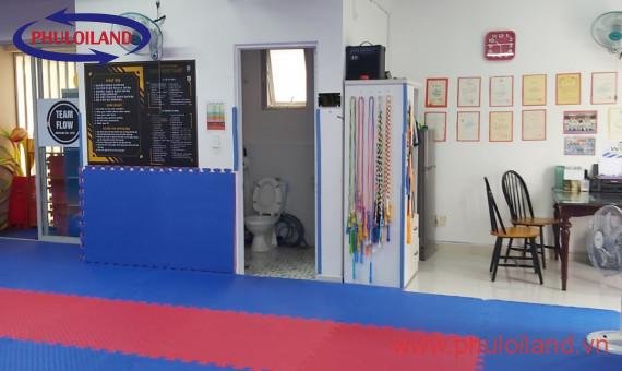 Bán Shophouse Scenic Valley1 Diện tích 135 m2 đang có hợp đồng thuê $1500 Giá bán nhanh trước tết 7,9 tỷ Lh 0909863032