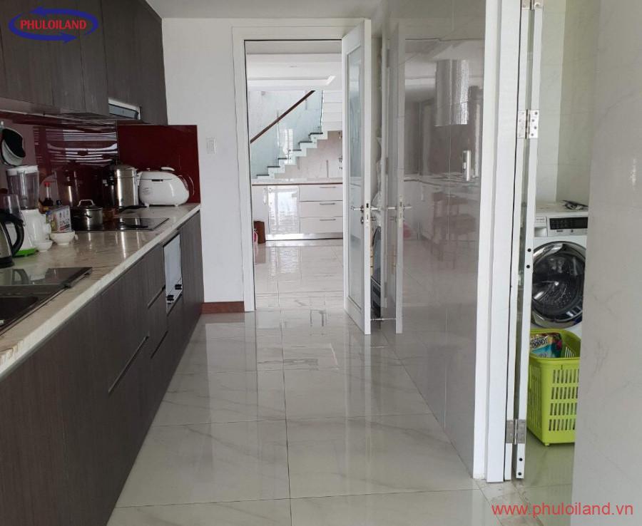 z2296485146331 08fbd3070ef015f179d818a687c62d12 900x738 - Bán Penthouse Riverpark diện tích 528 m2 4pn giá 32 tỷ tl Liên hệ 0909863032 Dung