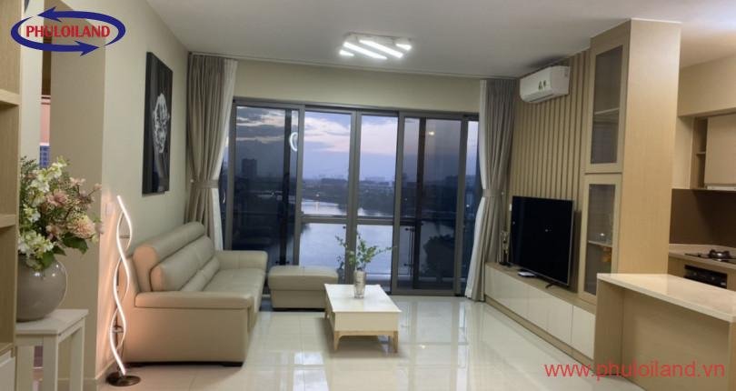 Cần bán RIVERPARK PREMIER PMH .Dtich 132m2 3pn.Nhà đẹp full,tầng trung view hồ bơi hướng Đông.Gía 11,5 tỷ bao phí.LH 0909733696 Thủy Tiên