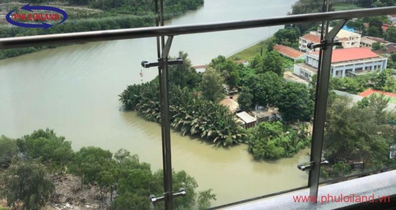 Cần bán CH MIDTOWN M7 PMH quận 7.Dtich 103m2 3pn.Nhà hoàn thiện cơ bản,tầng trung.Gía 6,850ty bao phí.0909733696 Thủy Tiên