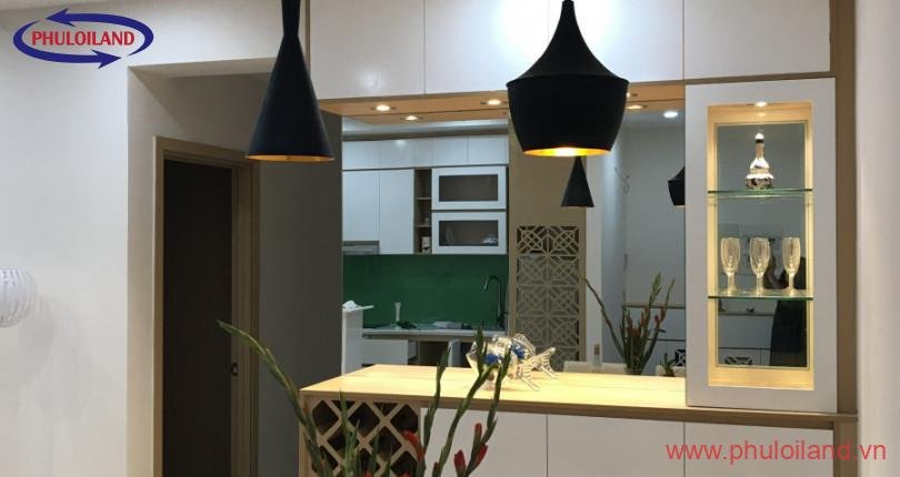 Cần cho thuê căn hộ chung cư Green Valley, 95m2,tầng sân vườn, giá 800usd/tháng.