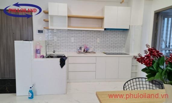 Chị chủ nhà dễ thương, cần cho thuê căn hộ chung cư Saigon South, 02pn, giá 13tr/tháng.